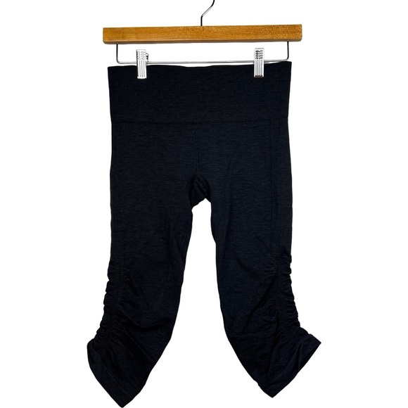 Lululemon Women’s 4 In the Flow Cropped Ruched Heather Gray Yoga Pants Leggings - Picture 2 of 9